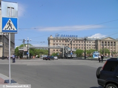 Хабаровск. Пешеходный переход через ул. Муравьева-Амурского