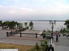 Хабаровск. Центральный парк культуры и отдыха с выходом на берег
