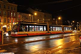 Прага. Трамвай Škoda 15T (Škoda ForCity), производства Škoda Holding